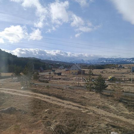 Zabljak_Vikendica Buitenkant foto