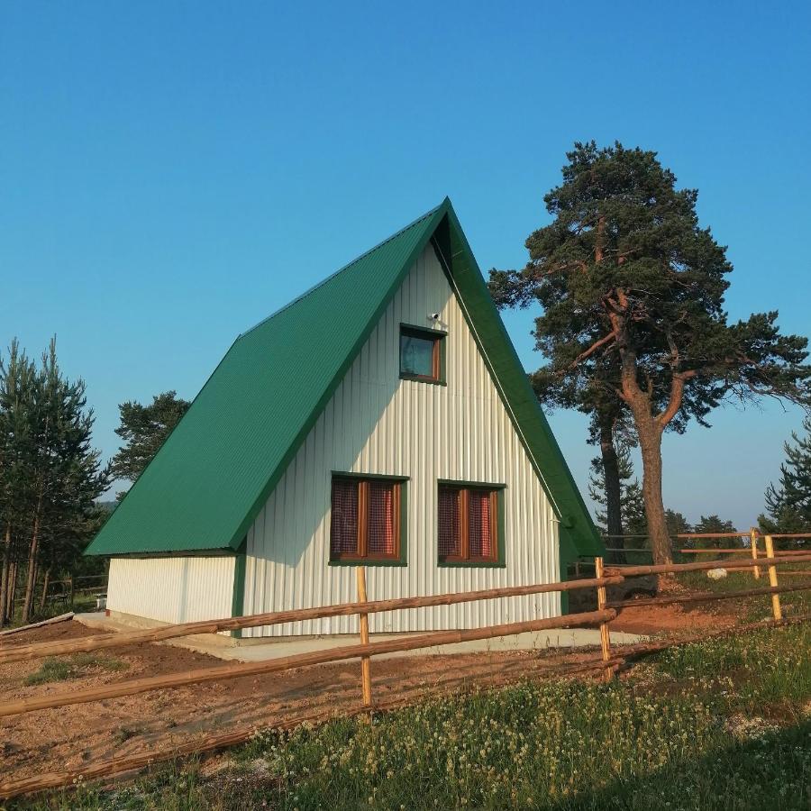 Zabljak_Vikendica Buitenkant foto